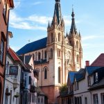 Gniezno na pierwszy raz – najważniejsze zabytki i praktyczne wskazówki zwiedzania
